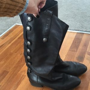 Black Boots